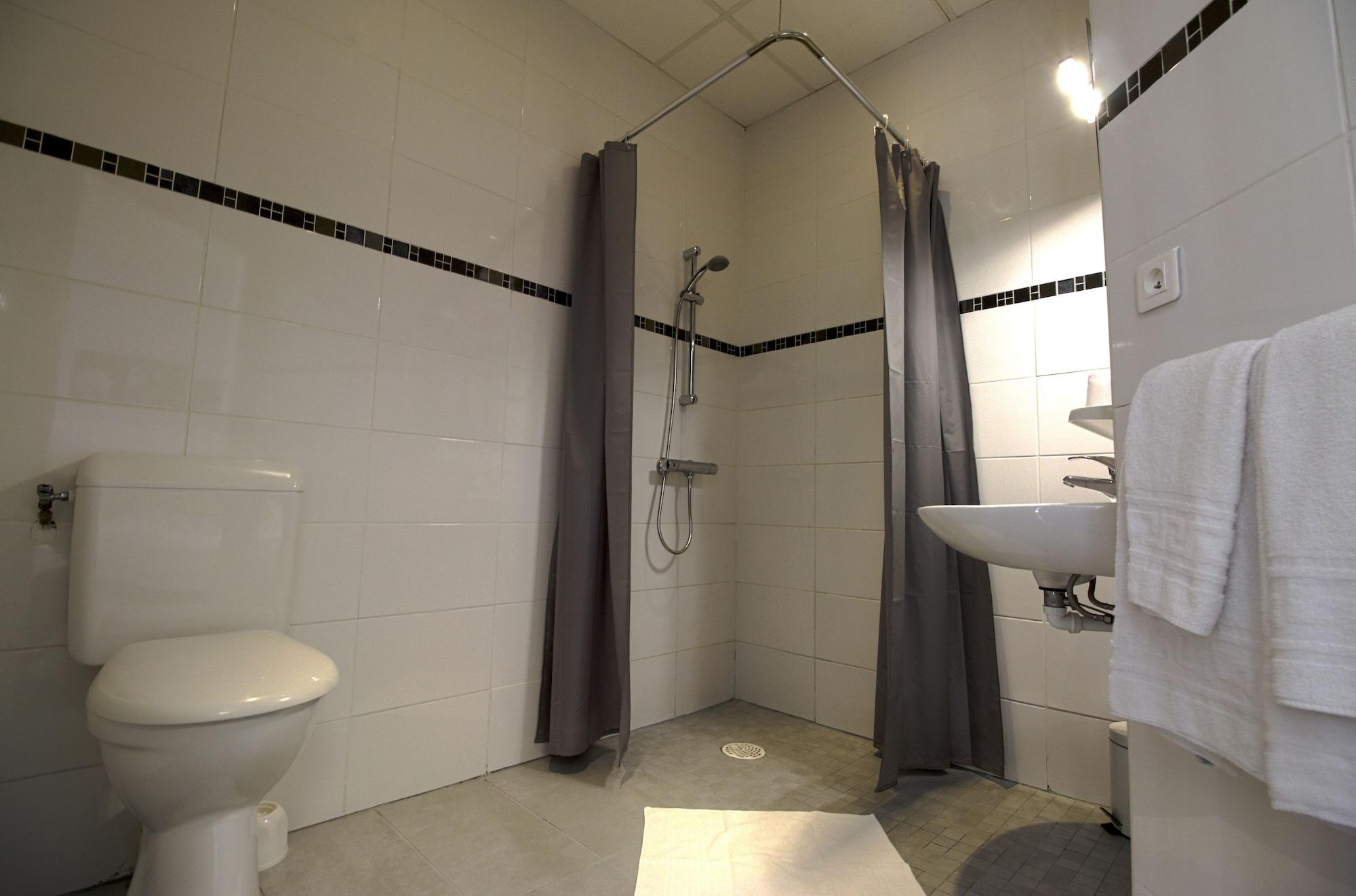 Kosy Appart'Hotels - Le Cours Moreau Mâcon Esterno foto