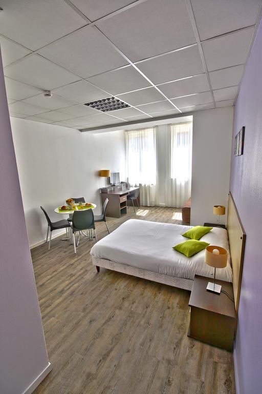 Kosy Appart'Hotels - Le Cours Moreau Mâcon Esterno foto
