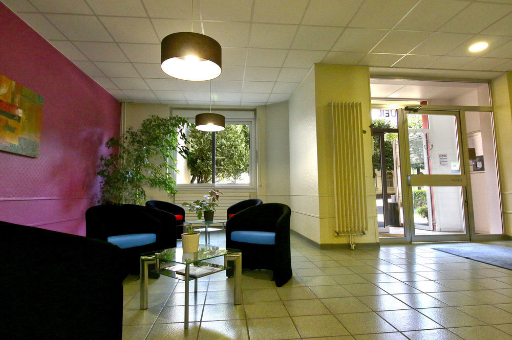 Kosy Appart'Hotels - Le Cours Moreau Mâcon Esterno foto