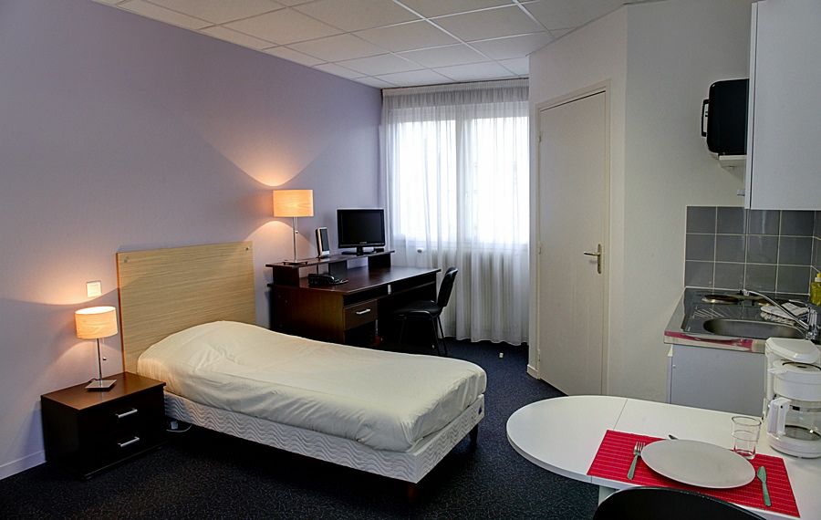 Kosy Appart'Hotels - Le Cours Moreau Mâcon Esterno foto
